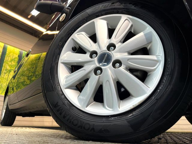 �y14�C���`�A���~�z�C�[���z�O�ςɃ}�b�`�����A���~�z�C�[���𑕒����Ă���܂��B�e��A���~�z�C�[����A�X�^�b�h���X�^�C�����戵�����Ă���܂��B���񂲑��k����������