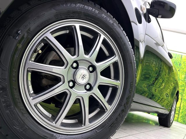 �y15�C���`�A���~�z�C�[���z�O�ςɃ}�b�`�����A���~�z�C�[���𑕒����Ă���܂��B�e��A���~�z�C�[����A�X�^�b�h���X�^�C�����戵�����Ă���܂��B���񂲑��k����������