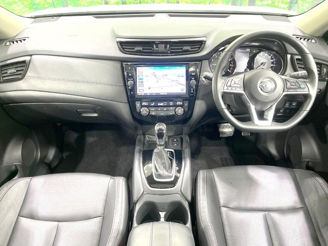エクストレイル2.0 20Xi レザーエディション