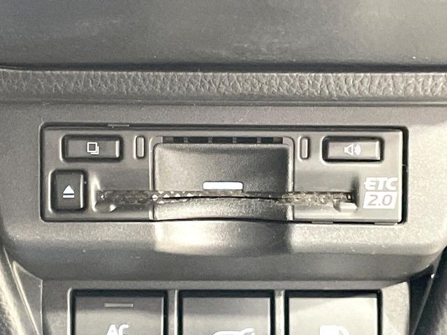 【ETC】高速道路の料金所をストレスなく通過!話題のスポットやサービスエリアに多い「スマートIC」利用時は必須のアイテムです。当店でセットアップを実施、ご納車当日からすぐにご利用いただけます!