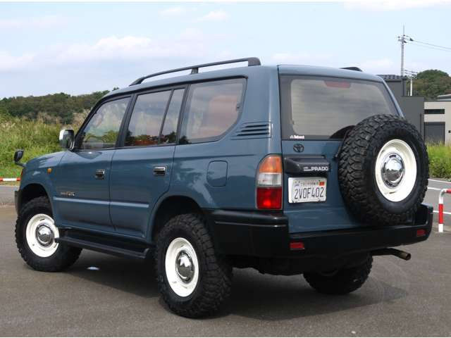 �Í������A4WD�̃N���V�b�N�J�[�͐l�C�𔎂��A���肪����A�o���オ����̂Ȃ珮�X�ł����!!�[�Ԍ�͉����J�X�^�������A�����ɏo���o���܂�(^_-)-��