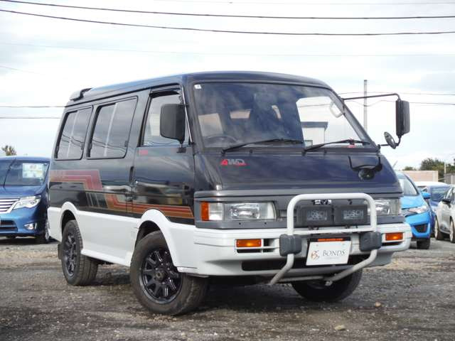 エンジンの状態も良好です!安心して乗っていただくため、全車、点検整備を徹底して行ってます!