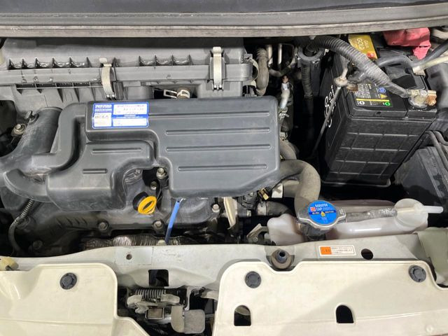 親切・丁寧な専門メカニックスタッフが応対!・車検・点検整備・事故等の修理などアフターサービスも安心。お車のカスタマイズもネクステージのサービススタッフまでご相談ください!