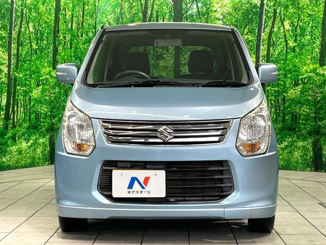 弊社では、全車『修復歴なし』のお車のみ取り扱っております。専任バイヤーによる厳選した仕入れの後、入庫後の車両チェックを行い、ネクステージが認定した高品質な中古車をご提供しております。