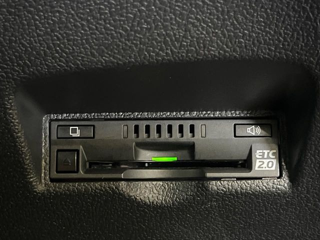 【ETC】高速道路の料金所をストレスなく通過!話題のスポットやサービスエリアに多い「スマートIC」利用時は必須のアイテムです。当店でセットアップを実施、ご納車当日からすぐにご利用いただけます!