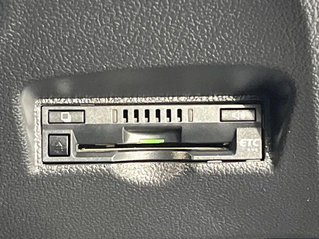 【ETC】高速道路の料金所をストレスなく通過!話題のスポットやサービスエリアに多い「スマートIC」利用時は必須のアイテムです。当店でセットアップを実施、ご納車当日からすぐにご利用いただけます!