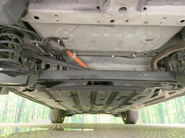 下回りがきれいなうちに、防錆加工の施工がオススメ。降雪地域はもちろん、沿岸部にお住いの方や、趣味でマリン・ウィンタースポーツをされる方にご好評いただいております。