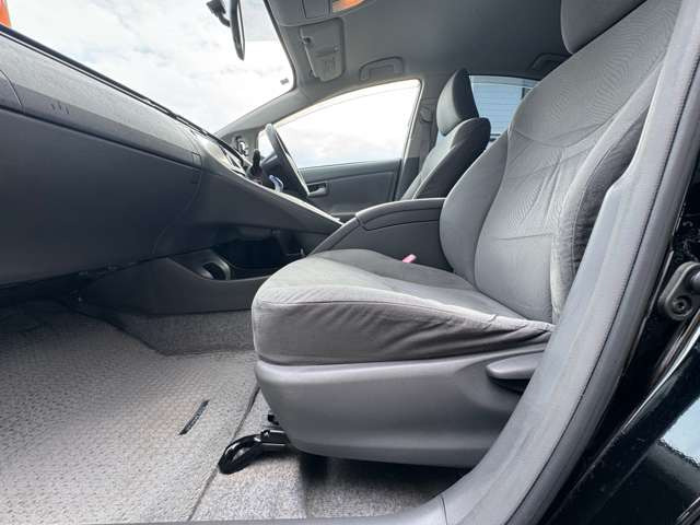 内装です☆納車前にクリーニングも実施致します☆