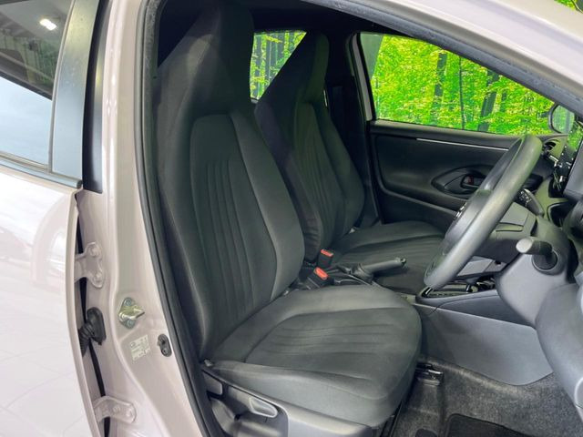 ドライバーによって運転しやすいポジションは異なり、あの車はどうなのか不安なこともありますよね。気になるお車は店頭で乗り込んでご確認いただけます♪