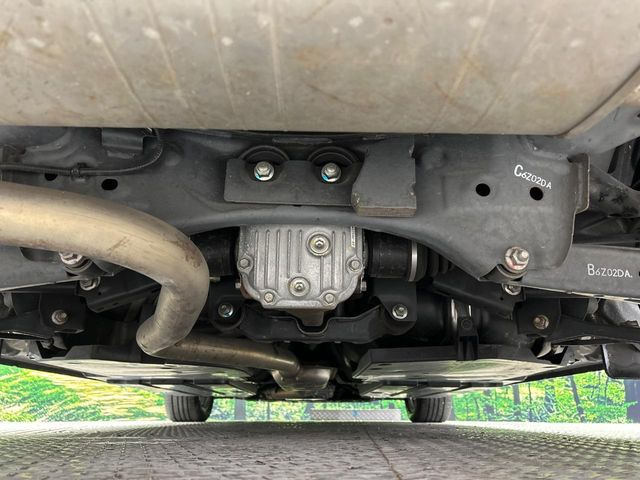【本州仕入れ】のお車ですので、エンジンルームや下回りのサビも比較的少なく、お車を長く乗りたい方にぴったりの1台となっております♪