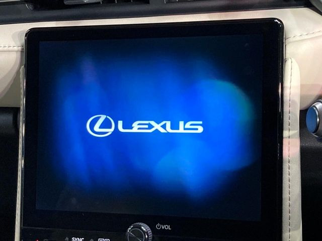 【9.8インチ ディスプレイオーディオ】大画面のディスプレイはAppleCarPlayやAndroidAutoが利用可能。大きな画面でスマホナビアプリ等が利用いただけます♪