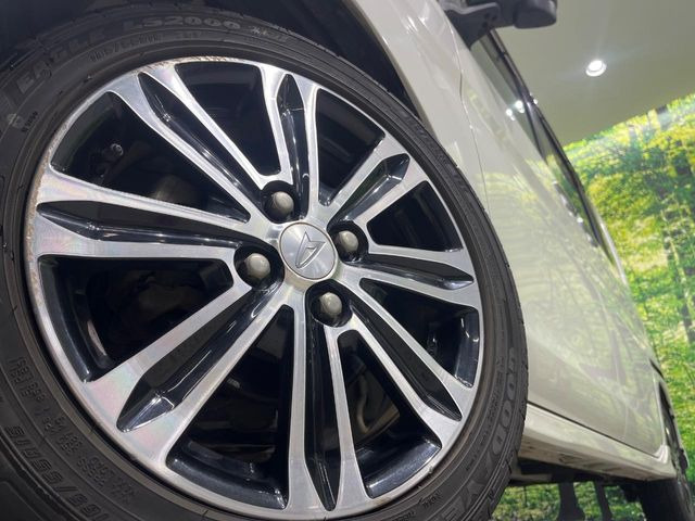 �y����15�C���`�A���~�z�C�[���z�O�ςɃ}�b�`���������A���~�z�C�[���𑕒����Ă���܂��B�e��ЊO�A���~�z�C�[����A�X�^�b�h���X�^�C�����戵�����Ă���܂��B���񂲑��k����������