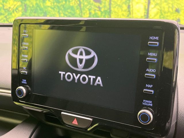 �y8�C���` �f�B�X�v���C�I�[�f�B�I�z���ʂ̃f�B�X�v���C��AppleCarPlay��AndroidAuto�����p�\�B�傫�ȉ�ʂŃX�}�z�i�r�A�v���������p���������܂���