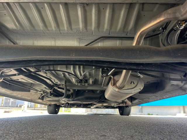 下回りがきれいなうちに、防錆加工の施工がオススメ。降雪地域はもちろん、沿岸部にお住いの方や、趣味でマリン・ウィンタースポーツをされる方にご好評いただいております。