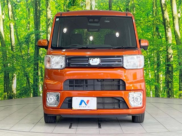 弊社では、全車『修復歴なし』のお車のみ取り扱っております。専任バイヤーによる厳選した仕入れの後、入庫後の車両チェックを行い、ネクステージが認定した高品質な中古車をご提供しております。