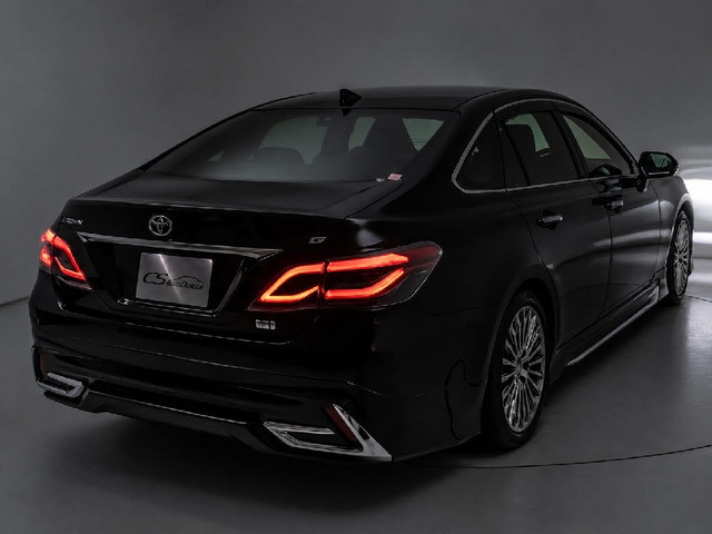 BSM(ブラインドスポットモニタ)!隣の車線を走る車両をレーダーで検知し、ドアミラーでは確認しにくい後側方エリアに存在する車両に加えて、急接近してくる車両も検知します。