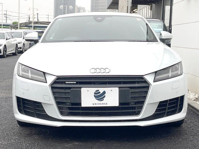 ●ご覧の通り綺麗な状態を維持しているお車ですが、小さなキズの状況や他の箇所のお写真もお送りできます。ご遠方の方でも安心してご検討いただける様、お客様のご希望に応じて出来る限りご対応させていただきます。
