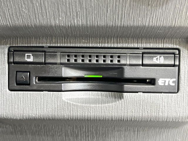 【ETC】高速道路の料金所をストレスなく通過!話題のスポットやサービスエリアに多い「スマートIC」利用時は必須のアイテムです。当店でセットアップを実施、ご納車当日からすぐにご利用いただけます!