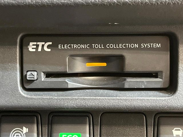 【ETC】高速道路の料金所をストレスなく通過!話題のスポットやサービスエリアに多い「スマートIC」利用時は必須のアイテムです。当店でセットアップを実施、ご納車当日からすぐにご利用いただけます!