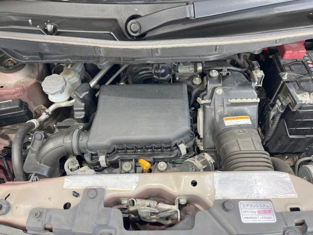 親切・丁寧な専門メカニックスタッフが応対!・車検・点検整備・事故等の修理などアフターサービスも安心。お車のカスタマイズもネクステージのサービススタッフまでご相談ください!