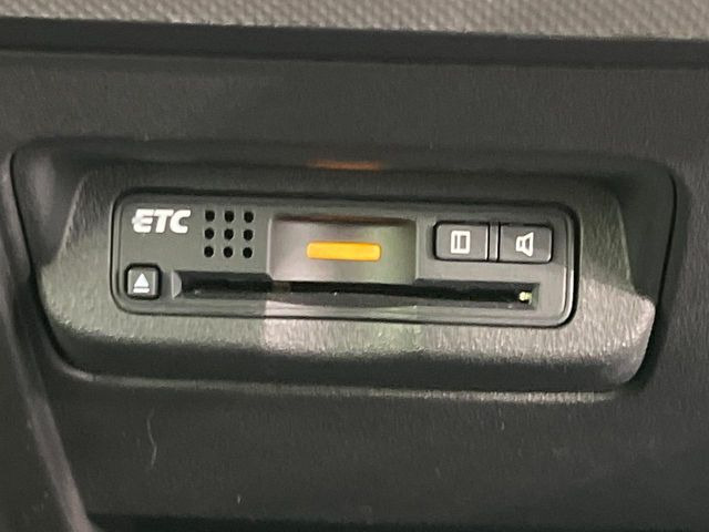 【ETC】高速道路の料金所をストレスなく通過!話題のスポットやサービスエリアに多い「スマートIC」利用時は必須のアイテムです。当店でセットアップを実施、ご納車当日からすぐにご利用いただけます!