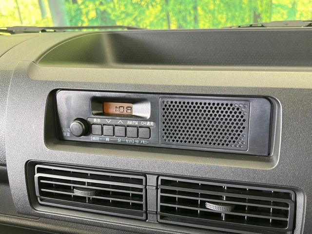 車内でラジオをお楽しみいただけます♪最新ナビ取り付けも是非ご相談ください!