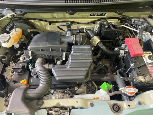 親切・丁寧な専門メカニックスタッフが応対!・車検・点検整備・事故等の修理などアフターサービスも安心。お車のカスタマイズもネクステージのサービススタッフまでご相談ください!