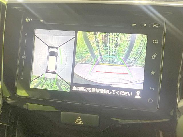 【全方位モニター用カメラ】専用のカメラにより、上から見下ろしたような視点で360度クルマの周囲を確認することができます☆死角部分も確認しやすく、狭い場所での切り返しや駐車もスムーズに行えます。