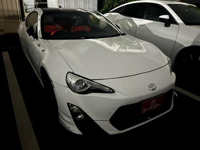 86(トヨタ) 2.0 GT リミテッド　禁煙車 6MT TRDフロントリップ 純正ナビ 中古車画像