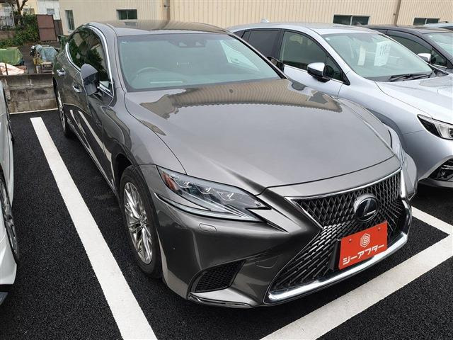 LS(レクサス) 500h エグゼクティブ　禁煙車 純正12型ナビ マークレビンソン 中古車画像