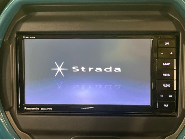 【ナビゲーション】使いやすいナビで目的地までしっかり案内してくれます。各種オーディオ再生機能も充実しており、お車の運転がさらに楽しくなります!!