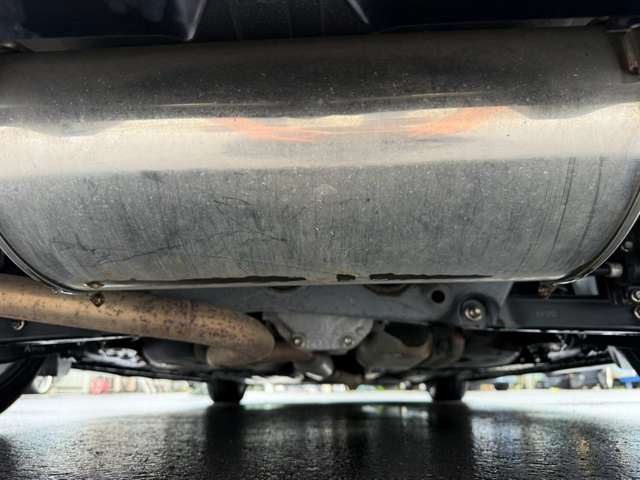 気になるお車がありましたら右の電話番号から直接お店にお問い合わせください。支払方法から車両情報、状態までなんでもご説明させて頂きます。スタッフ一同ご連絡お待ちしております。