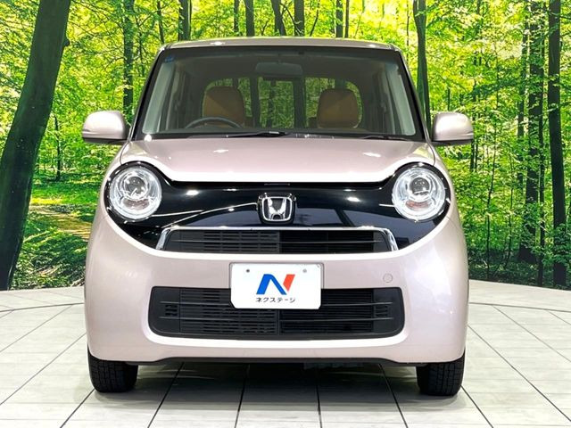 弊社では、全車『修復歴なし』のお車のみ取り扱っております。専任バイヤーによる厳選した仕入れの後、入庫後の車両チェックを行い、ネクステージが認定した高品質な中古車をご提供しております。