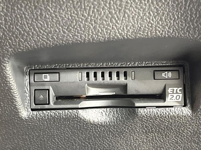 【ETC】高速道路の料金所をストレスなく通過!話題のスポットやサービスエリアに多い「スマートIC」利用時は必須のアイテムです。当店でセットアップを実施、ご納車当日からすぐにご利用いただけます!