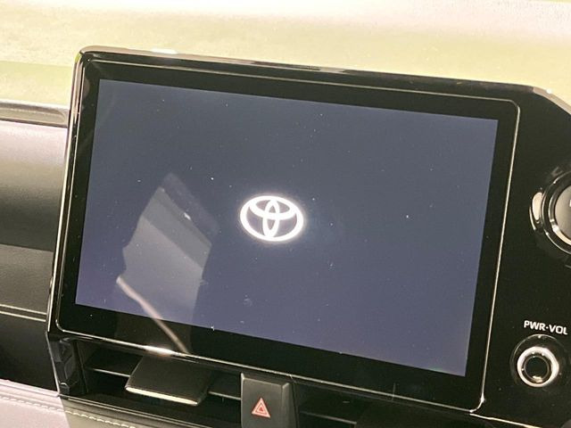 【10.5インチ ディスプレイオーディオ】大画面のディスプレイはAppleCarPlayやAndroidAutoが利用可能。大きな画面でスマホナビアプリ等が利用いただけます♪