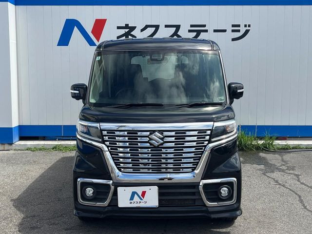 弊社では、全車『修復歴なし』のお車のみ取り扱っております。専任バイヤーによる厳選した仕入れの後、入庫後の車両チェックを行い、ネクステージが認定した高品質な中古車をご提供しております。