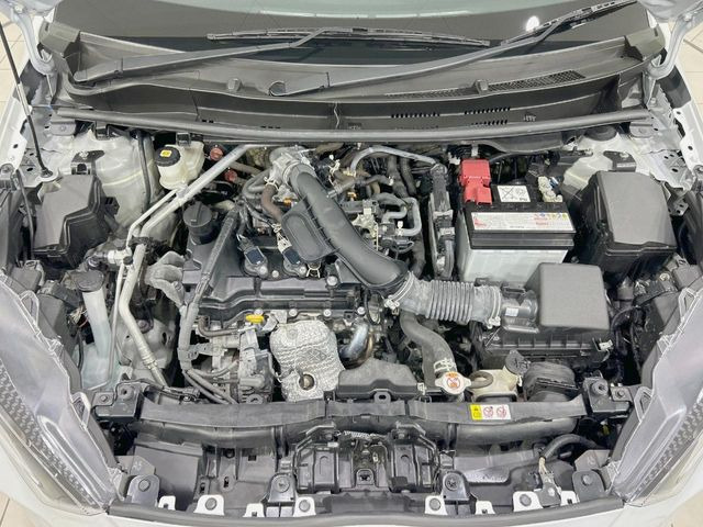 親切・丁寧な専門メカニックスタッフが応対!・車検・点検整備・事故等の修理などアフターサービスも安心。お車のカスタマイズもネクステージのサービススタッフまでご相談ください!