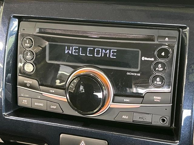 お好きな音楽を車内でお楽しみいただけます♪スピーカー交換・ウーハー追加などの音質向上や、最新ナビ・後席モニター等の取り付けも是非ご相談ください!