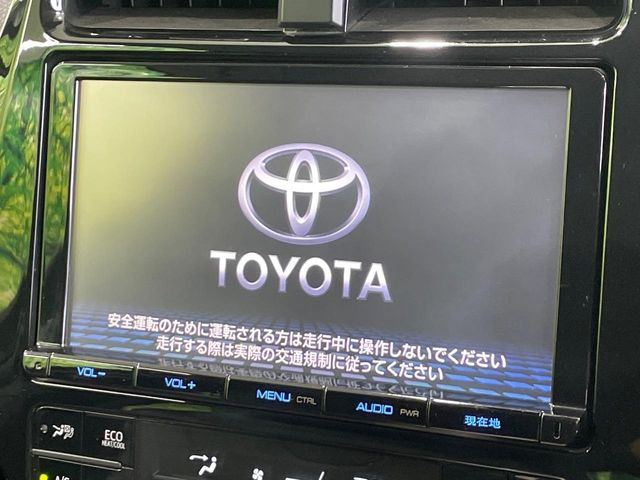 【純正9型ナビ】人気の純正ナビを装備。オーディオ機能も充実しており、Bluetooth接続すればお持ちのスマホやMP3プレイヤーの音楽を再生可能!毎日の運転がさらに楽しくなります!!