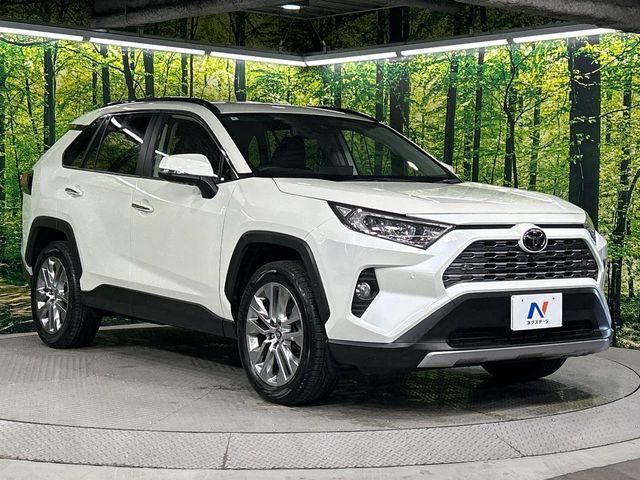 �������x�̃K���X�疌�ŝ����͂������A�㎿�ȃc���E����������B���O����_���J�����؂Ȉ��Ԃ�ی삵�A�F�����E�򉻂�h�~�B�u�e�X�v���b�V���R�[�g�v�A�u�e�v���~�b�T�R�[�g�v���炨�I�т��������܂��B