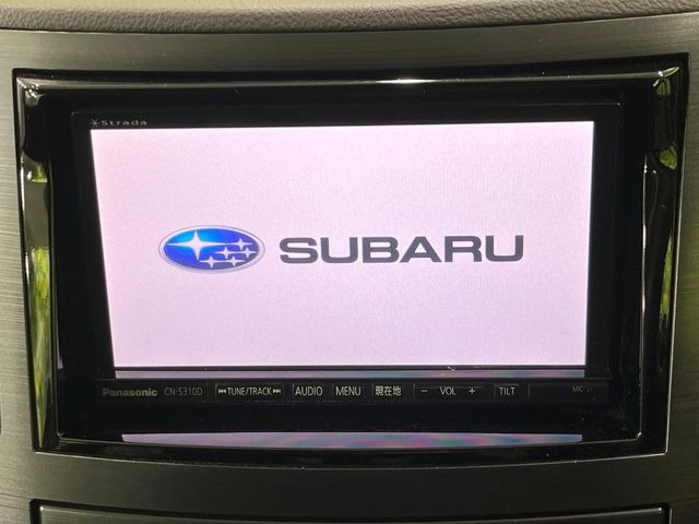 【純正ナビ】人気の純正ナビを装備。オーディオ機能も充実しており、Bluetooth接続すればお持ちのスマホやMP3プレイヤーの音楽を再生可能!毎日の運転がさらに楽しくなります!!