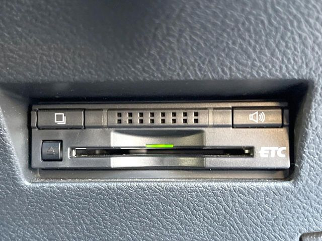 【ETC】高速道路の料金所をストレスなく通過!話題のスポットやサービスエリアに多い「スマートIC」利用時は必須のアイテムです。当店でセットアップを実施、ご納車当日からすぐにご利用いただけます!
