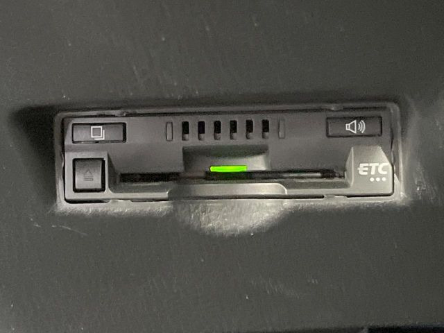 【ETC】高速道路の料金所をストレスなく通過!話題のスポットやサービスエリアに多い「スマートIC」利用時は必須のアイテムです。当店でセットアップを実施、ご納車当日からすぐにご利用いただけます!