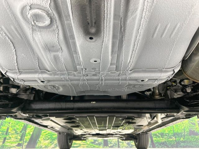 下回りがきれいなうちに、防錆加工の施工がオススメ。降雪地域はもちろん、沿岸部にお住いの方や、趣味でマリン・ウィンタースポーツをされる方にご好評いただいております。