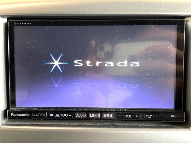 【ナビゲーション】目的地までしっかり案内してくれる使いやすいナビ。Bluetooth接続すればお持ちのスマホやMP3プレイヤーの音楽を再生可能!毎日の運転がさらに楽しくなります!!