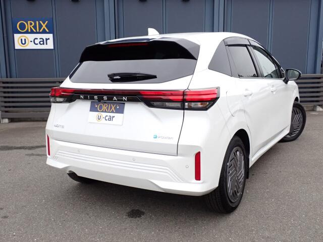リヤビューの画像になります。オリックス認定中古車には、ご購入後も安心してお乗りいただくために、独自の「オリックス認定中古車保証」をお付けしています。
