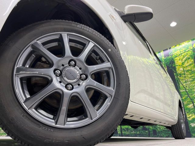 �y14�C���`�A���~�z�C�[���z�O�ςɃ}�b�`�����A���~�z�C�[���𑕒����Ă���܂��B�e��A���~�z�C�[����A�X�^�b�h���X�^�C�����戵�����Ă���܂��B���񂲑��k����������