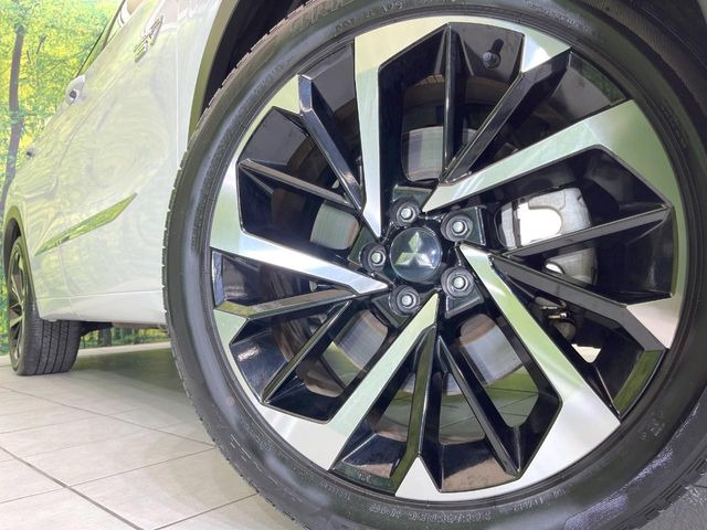 �y����20�C���`�A���~�z�C�[���z�O�ςɃ}�b�`���������A���~�z�C�[���𑕒����Ă���܂��B�e��ЊO�A���~�z�C�[����A�X�^�b�h���X�^�C�����戵�����Ă���܂��B���񂲑��k����������