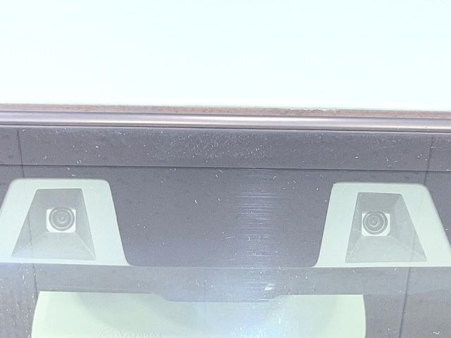 【スズキ セーフティサポート】走行中に前方の車両等を認識し、衝突しそうな時は警報とブレーキで衝突回避と被害軽減をアシスト。より安全にドライブをお楽しみいただけます。