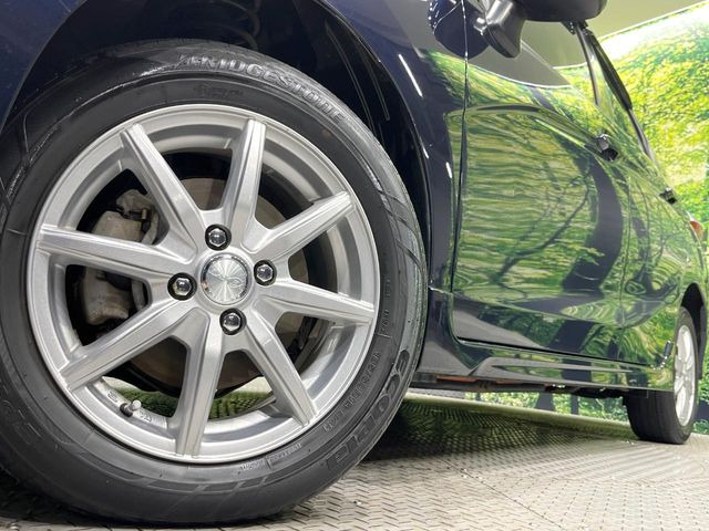 �y15�C���`�A���~�z�C�[���z�O�ςɃ}�b�`�����A���~�z�C�[���𑕒����Ă���܂��B�e��A���~�z�C�[����A�X�^�b�h���X�^�C�����戵�����Ă���܂��B���񂲑��k����������